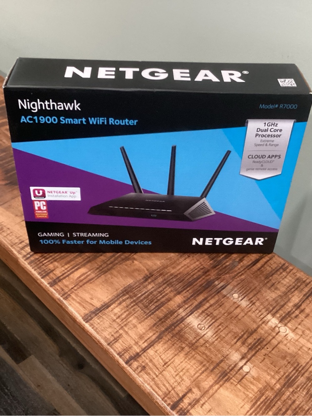 NETGEAR Nighthawk Router - AC 1900 Smart Wi-Fi Router